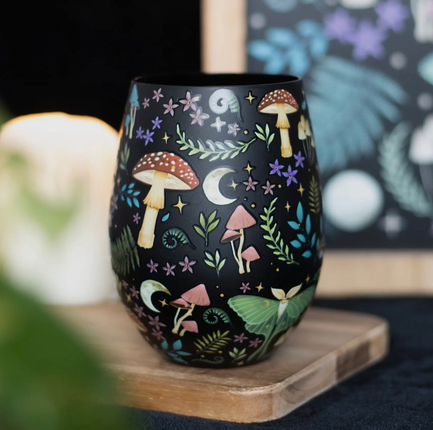 Dark Forest Print Stemless Wine Glass