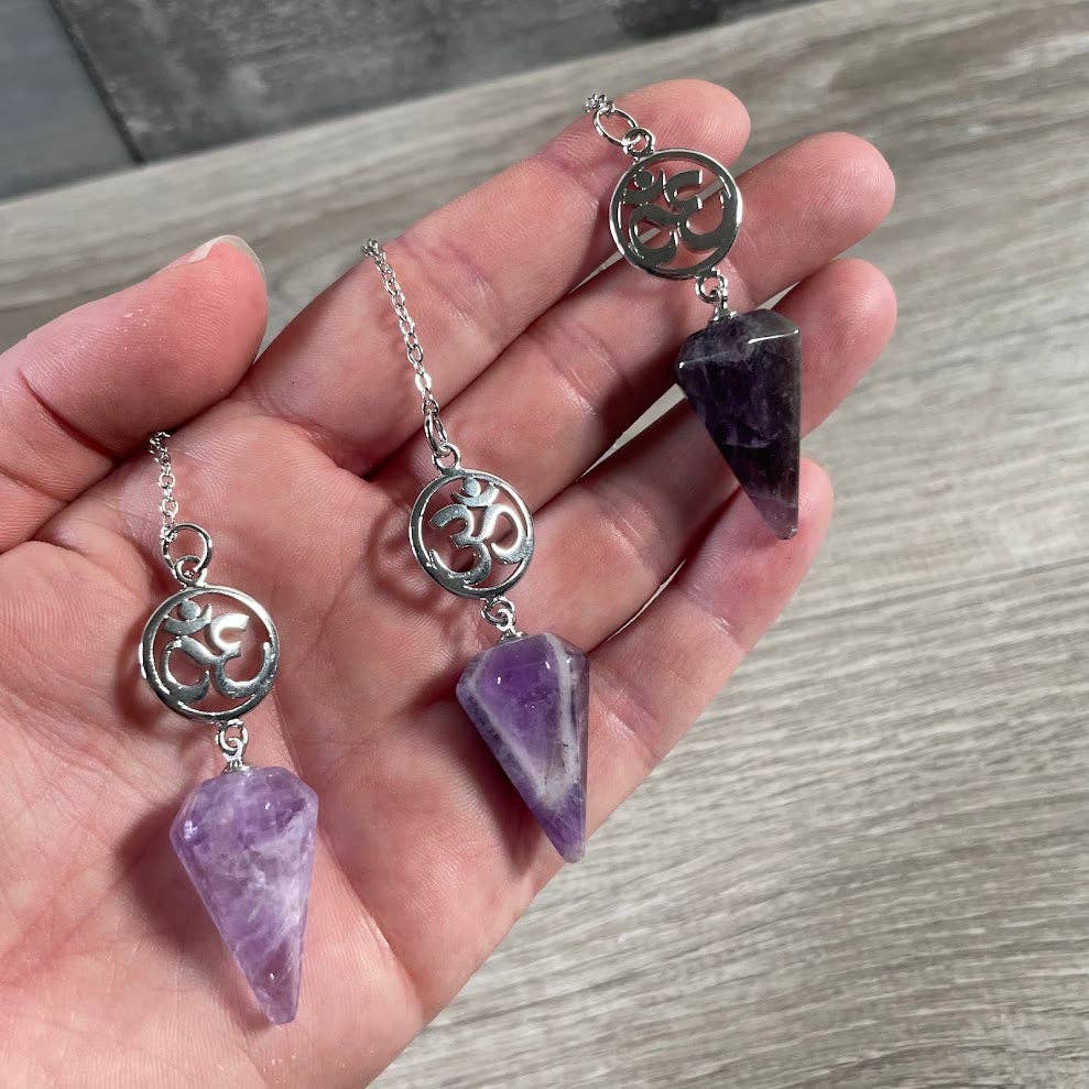 Ohm Symbol Crystal Dowsing Pendulum – Chakra Healing & Reiki Divination Tool