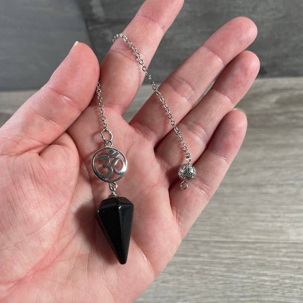 Ohm Symbol Crystal Dowsing Pendulum – Chakra Healing & Reiki Divination Tool