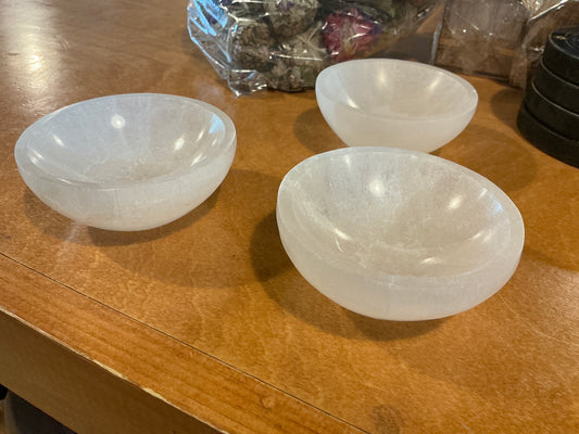 Selenite smudge bowl