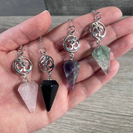 Ohm Symbol Crystal Dowsing Pendulum – Chakra Healing & Reiki Divination Tool