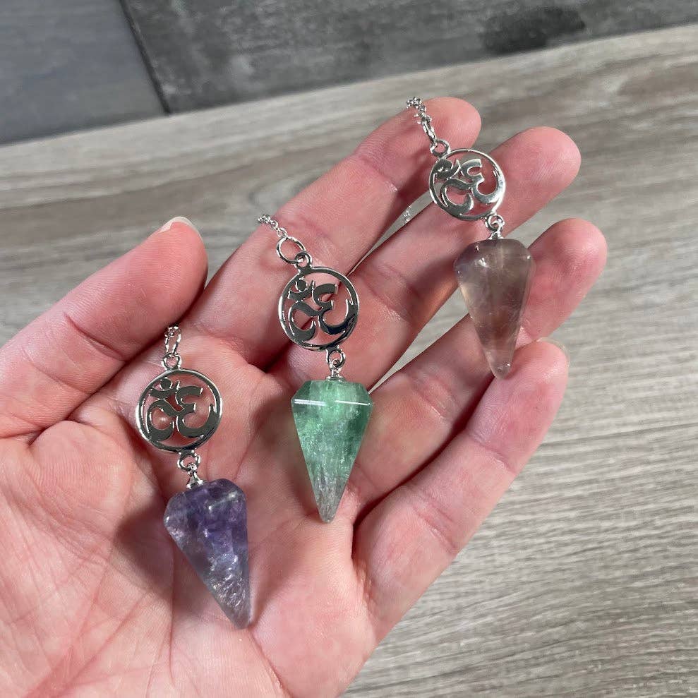 Ohm Symbol Crystal Dowsing Pendulum – Chakra Healing & Reiki Divination Tool