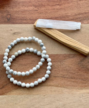 Load image into Gallery viewer, Crystal Bracelet
